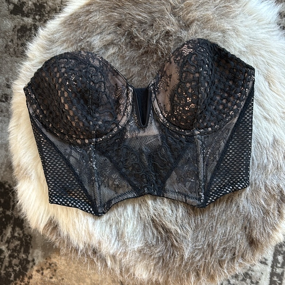 Stunning Victoria Secret corset top